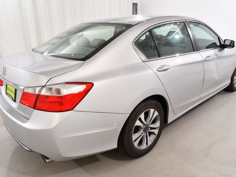 Used 2013 Honda Accord LX image 11