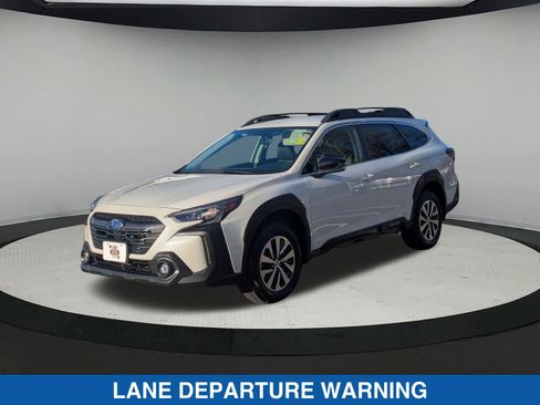 Certified 2025 Subaru Outback Premium image 8