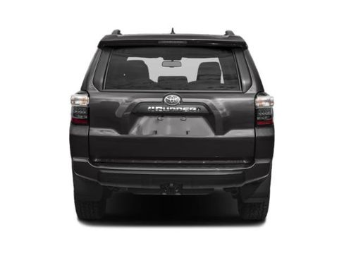 Used 2018 Toyota 4Runner TRD Off-Road AWD/4WD image 5
