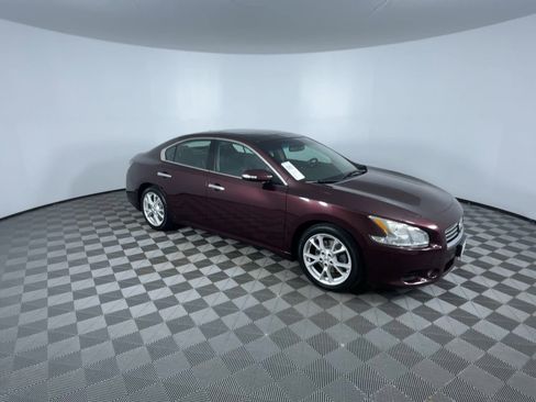 Used 2014 Nissan Maxima 3.5 SV w/ Premium Package image 2
