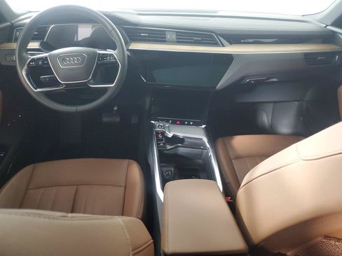 Used 2024 Audi Q8 e-tron Premium Plus AWD/4WD image 12