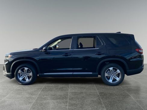 Used 2024 Honda Pilot EX-L image 2