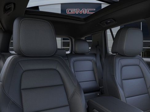 New 2025 GMC Terrain Elevation w/ Elevation Premium Package image 24