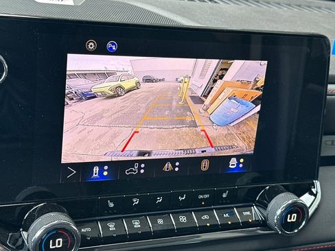 New 2025 Chevrolet Colorado Z71 w/ Midnight Edition image 21