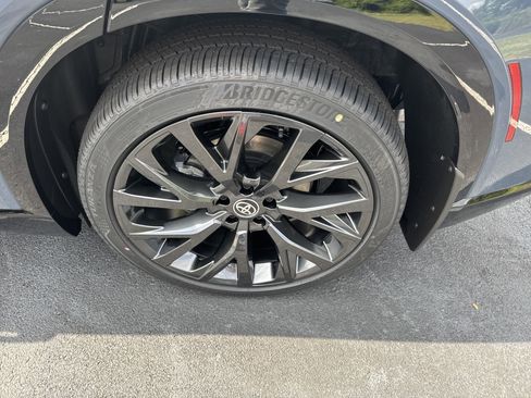 New 2025 Toyota Crown Signia w/ Advanced Technology Package image 12