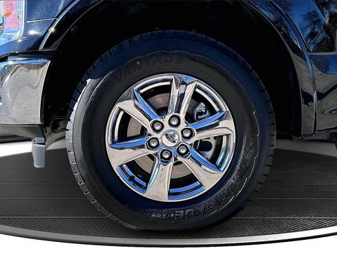 Used 2020 Ford F150 Lariat image 33