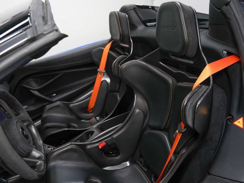Used 2022 McLaren 765LT RWD image 42