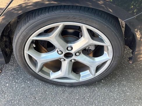 Used 2016 Ford Focus ST image 13