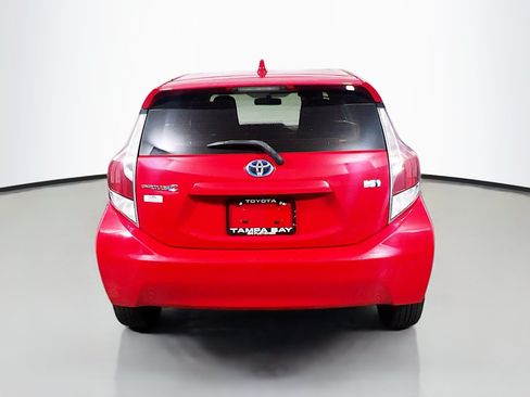 Used 2015 Toyota Prius C One FWD image 6