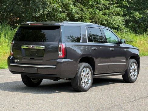 Used 2018 GMC Yukon Denali w/ Denali Ultimate Package AWD/4WD image 3