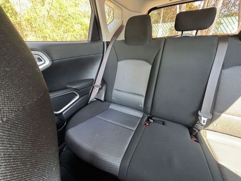 Used 2025 Kia Soul LX w/ LX Technology Package image 39