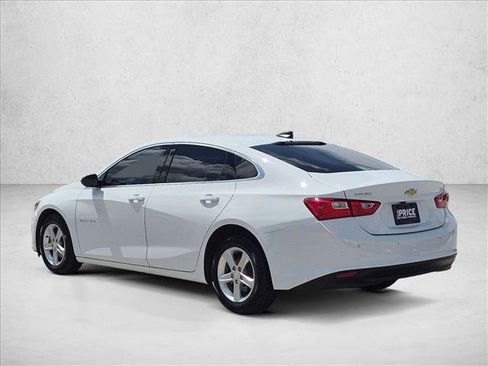 Used 2024 Chevrolet Malibu LS FWD image 8