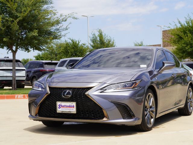 Used 2019 Lexus ES 350 F Sport w/ Accessory Package FWD image 3