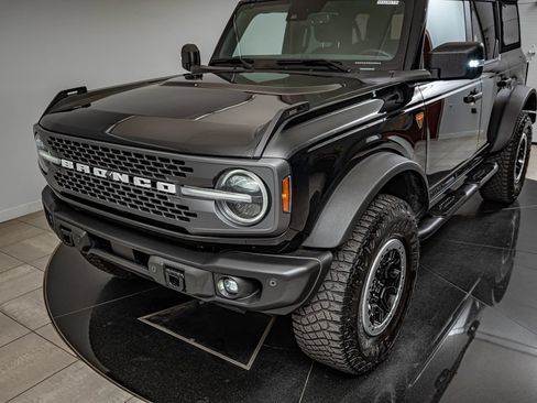 Used 2022 Ford Bronco Badlands w/ Sasquatch Package AWD/4WD image 14