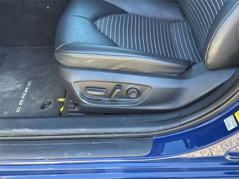 Used 2023 Toyota Camry SE image 10