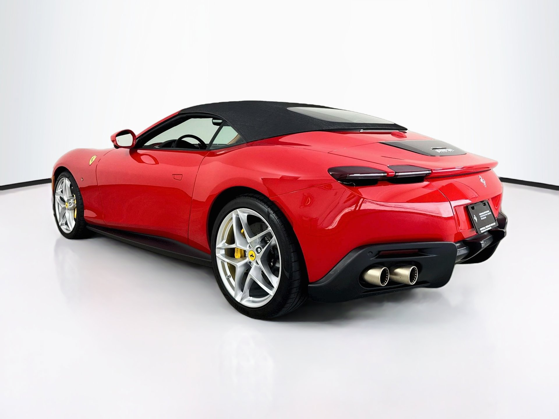 Certified 2024 Ferrari Roma Spider RWD image 5