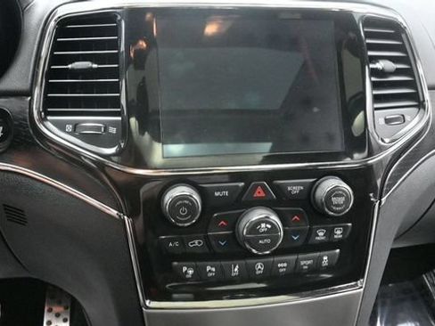 Used 2021 Jeep Grand Cherokee High Altitude AWD/4WD image 16