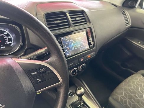 Used 2024 Mitsubishi Outlander Sport AWD image 19