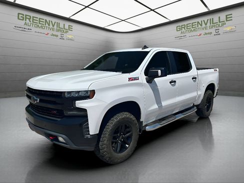 Used 2020 Chevrolet Silverado 1500 LT Trail Boss AWD/4WD image 1