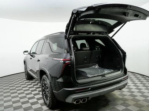 New 2026 Chevrolet Traverse Z71 w/ Driver Confidence Package image 34