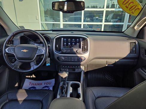 Used 2020 Chevrolet Colorado ZR2 w/ ZR2 Midnight Special Edition AWD/4WD image 18