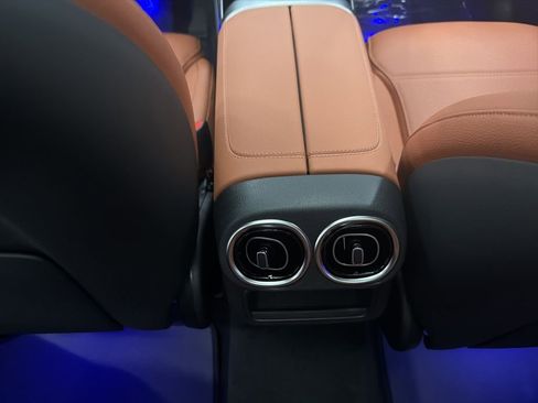 New 2026 Mercedes-Benz GLC 300 GLC 300 image 23