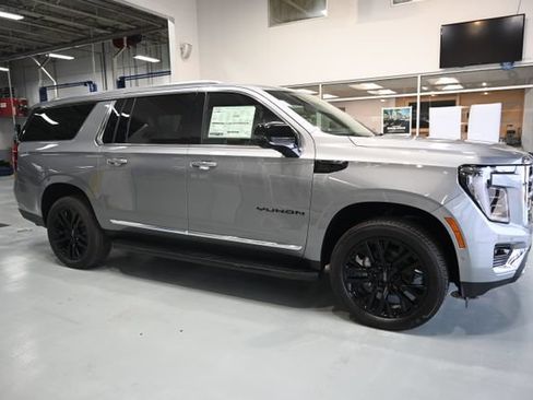 New 2026 GMC Yukon XL Elevation w/ Elevation Premium Package AWD/4WD image 4