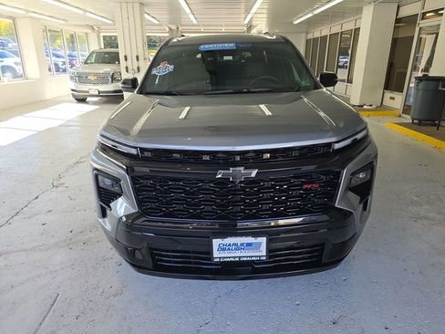 Certified 2024 Chevrolet Traverse RS w/ LPO, Floor Liner Package image 8