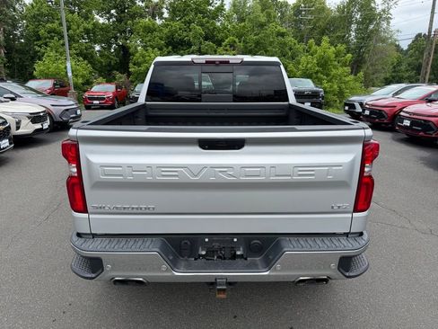 Used 2019 Chevrolet Silverado 1500 LTZ w/ LTZ Premium Package AWD/4WD image 6