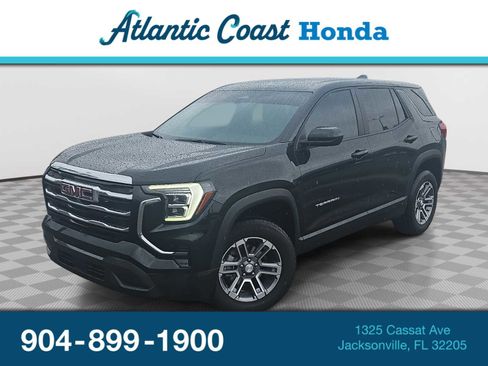 Used 2025 GMC Terrain Elevation AWD/4WD image 1