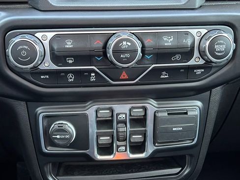 Used 2020 Jeep Gladiator Sport w/ Quick Order Package 24S image 33