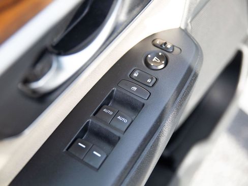 Used 2019 Honda CR-V EX image 20