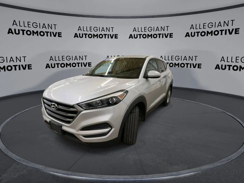 Used 2016 Hyundai Tucson SE image 6