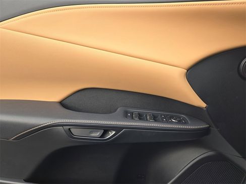 Used 2025 Lexus RX 350 Premium w/ Convenience Package image 23