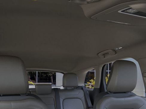 New 2025 Lincoln Corsair Reserve w/ Jet Appearance Package image 21