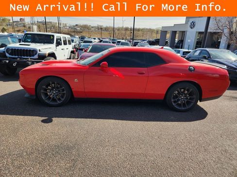 Used 2021 Dodge Challenger R/T Scat Pack image 4