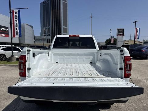 Used 2024 RAM 2500 Laramie AWD/4WD image 8