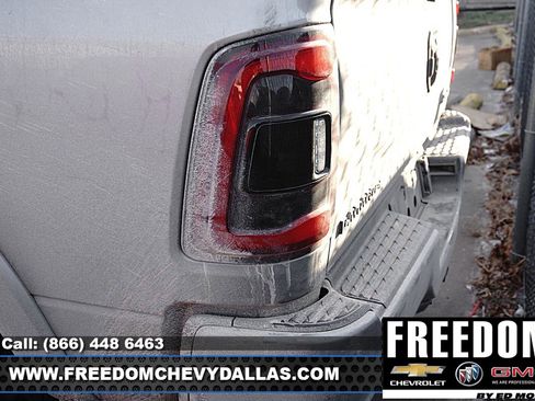 Used 2022 RAM 2500 Laramie w/ Night Edition image 9