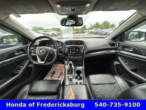 Used 2019 Nissan Maxima Platinum w/ Sport Mat Group FWD image 28