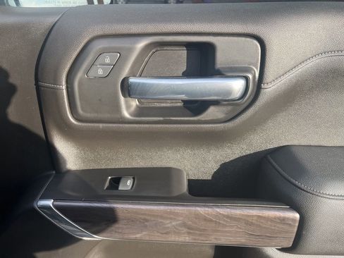 Used 2022 Chevrolet Silverado 1500 LTZ w/ LTZ Premium Package image 59