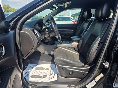 Used 2019 Dodge Durango R/T w/ Technology Group AWD/4WD image 9