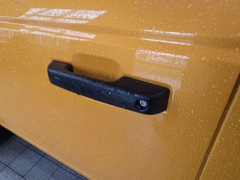 Used 2021 Ford Bronco Badlands image 18