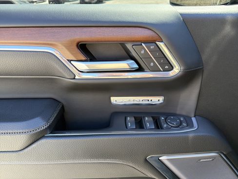 Used 2023 GMC Sierra 1500 Denali w/ Denali Reserve Package image 13