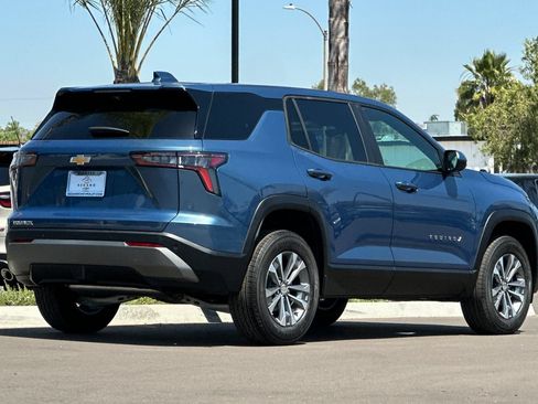 New 2026 Chevrolet Equinox LT w/ Safety and Technology Package FWD image 4