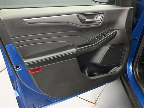 Used 2023 Ford Escape AWD image 25