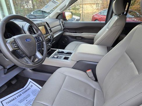 Used 2019 Ford Expedition XLT w/ Equipment Group 202A image 13