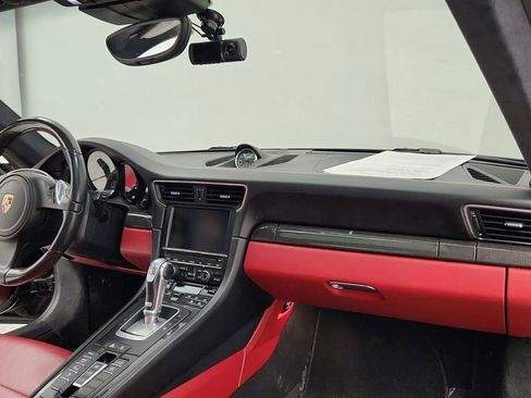 Used 2014 Porsche 911 Turbo S image 26