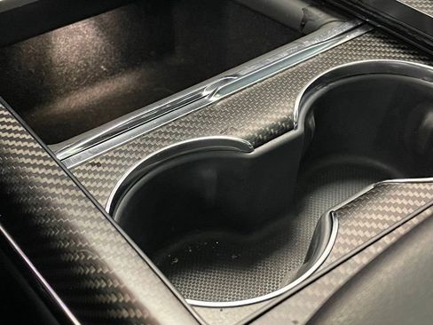 Used 2022 Tesla Model X Plaid image 45