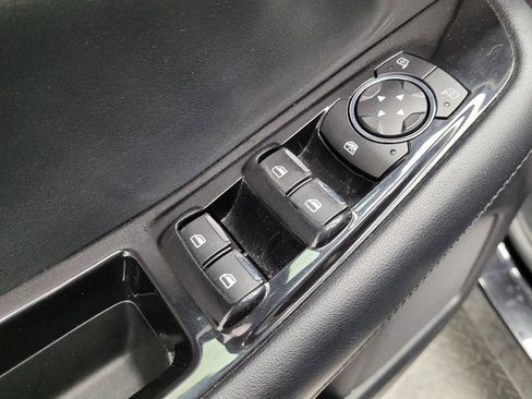 Used 2019 Ford Edge SEL w/ Equipment Group 201A FWD image 27