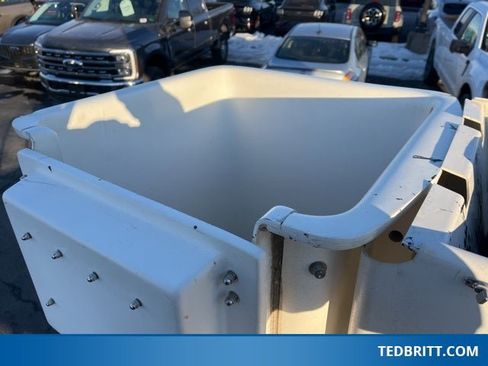 Used 2020 Ford F550 4x4 Regular Cab Super Duty image 12